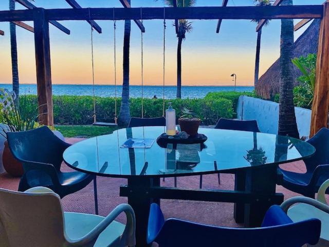 Punta Me Beach Suites Cancun Bagian luar foto