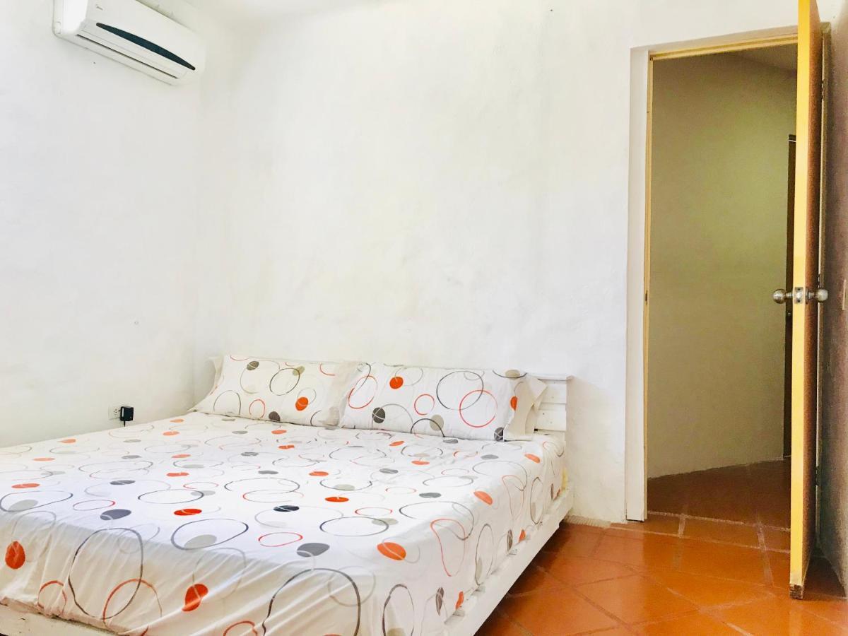 Punta Me Beach Suites Cancun Bagian luar foto